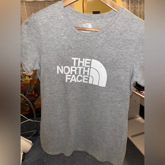 Women’s Small Standard Fit North Face Grey & White TShirt - Picture 9 of 12